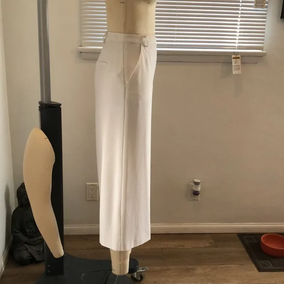 Bebe white wide leg crop - Picture 2 of 9